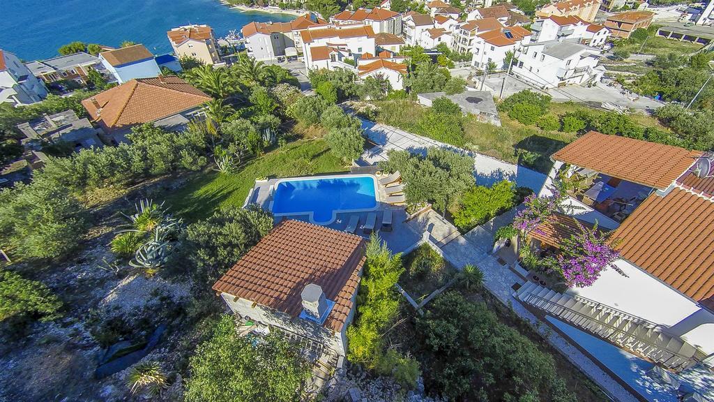 Apartment Piveta Trogir Bagian luar foto